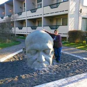 Meet your Posher, Lynn